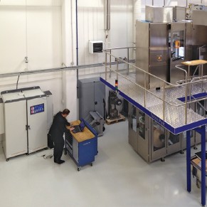 Tetra Pak автоматические линии по производству продуктов питания и упаковке молока, вина, соков